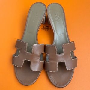 Hermes Oasis heeled sandals